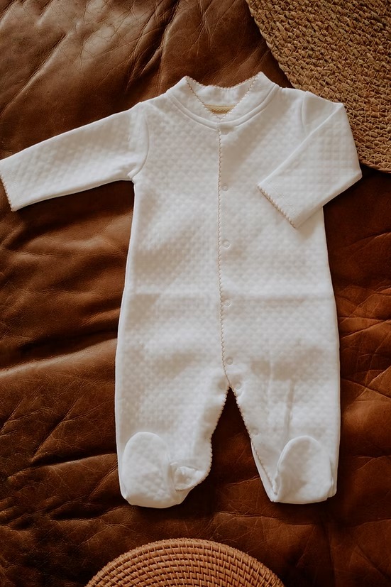 Enterizo PIMA Jacquard blanco y beige 3/6 Mon Petit