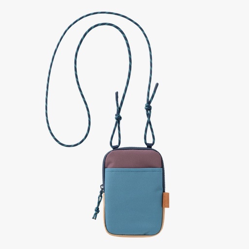 [FB640-20] Travelpouch Outdoors Blue Shadow Fresk