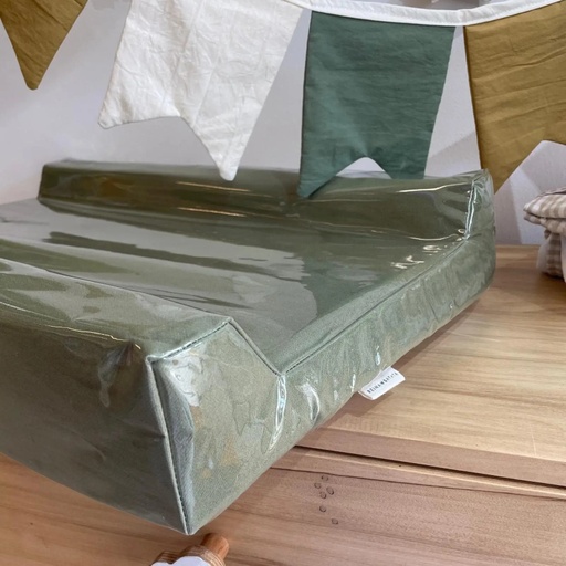 [RB95] Cambiador con laterales verde oliva Reina Batata